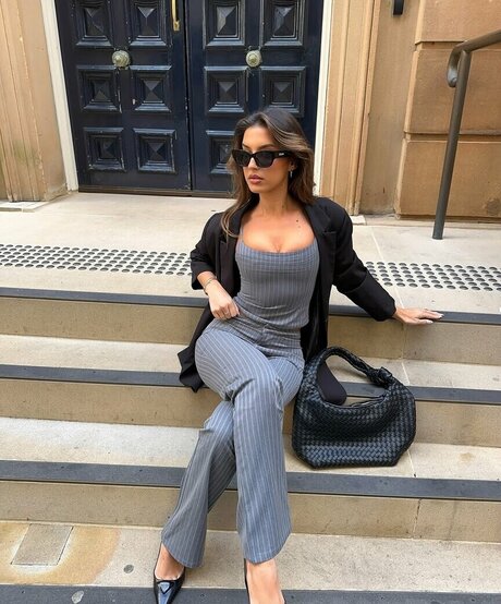 Ashleigh Menin actrice nue images