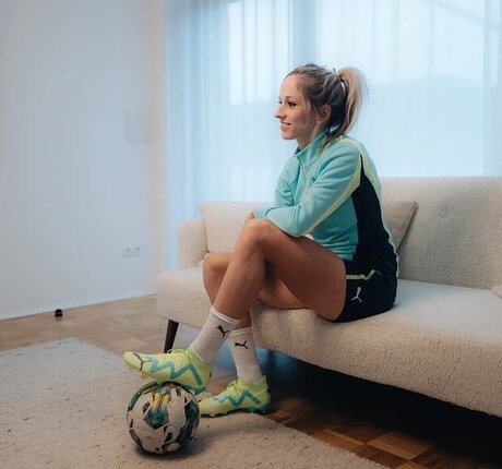 Kathrin Hendrich modèle nu galerie