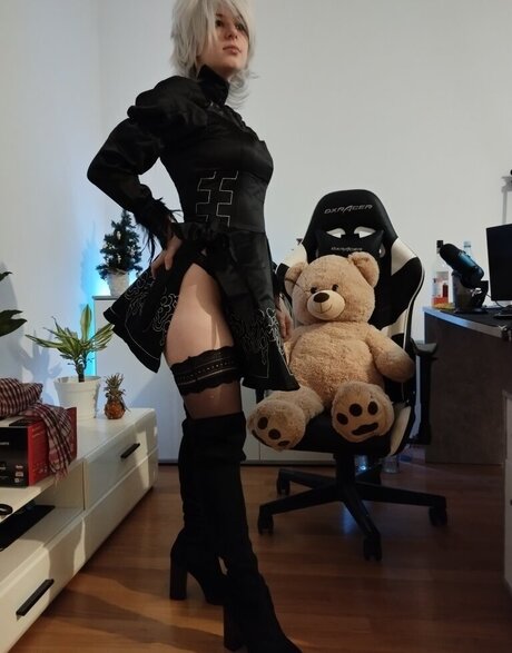 eAngi02 étoile nue galerie