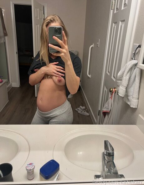 Fit Katie Karr jolie étoile archive