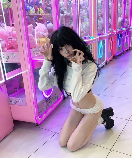 Sashad0ll modèle pornographique img