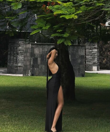 hypothxxcajal actrice de grande qualité img