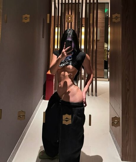 hypothxxcajal modèle sexy photos