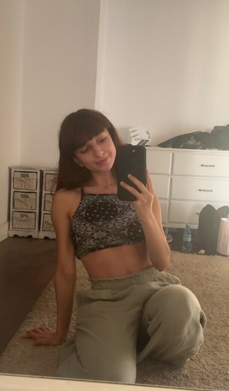 Dutchflirt modèle de sexe archive