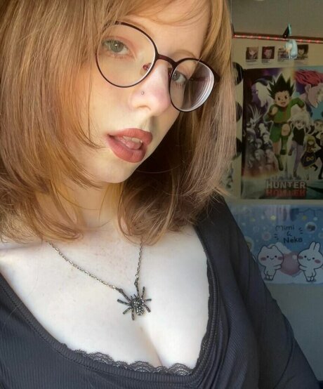 Spideryyem star du porno xxx img