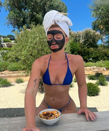 Majaaleonie haut de star du porno collection