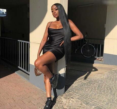 grosse bite baise onlyfans belle gratuite image