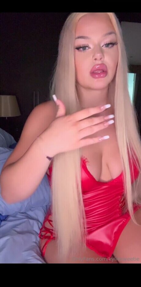 Kyliesweetie nus étoiles des photos
