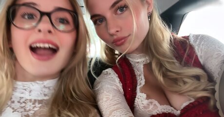 Jellina modèle nu photos