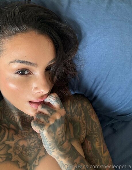 Cleo Petra étoile magnifique des photos