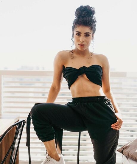 Sabrina Rocha modèle chaud photo