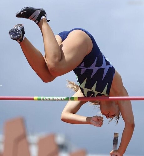 Angelica Moser sexe de star du porno collection