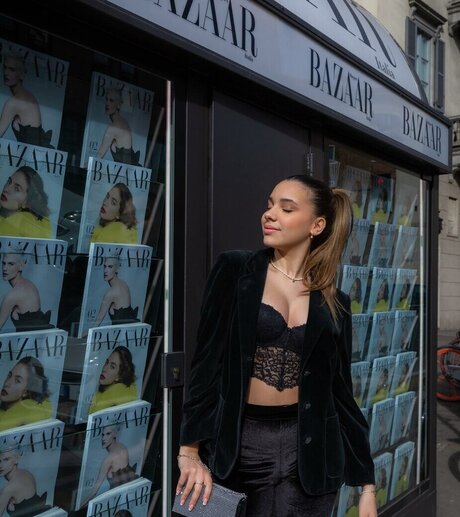 Sara Esp sito modèle de sexe archive