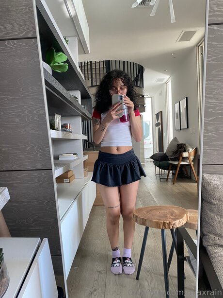 miaxrain modèle joli image