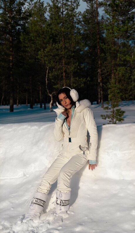 CptPuffy modèle de haute qualité des photos