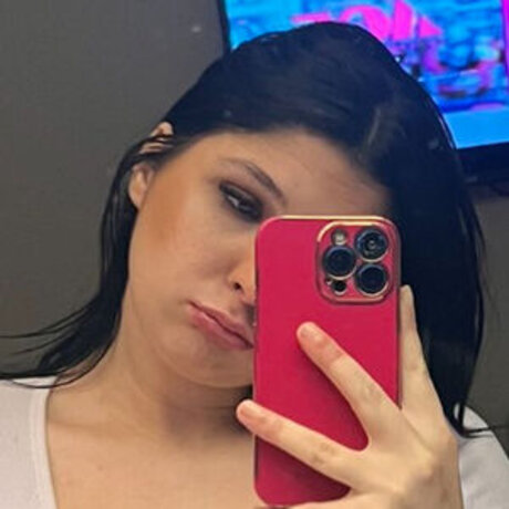 Lindsay Bertoa modèle de haute qualité photos