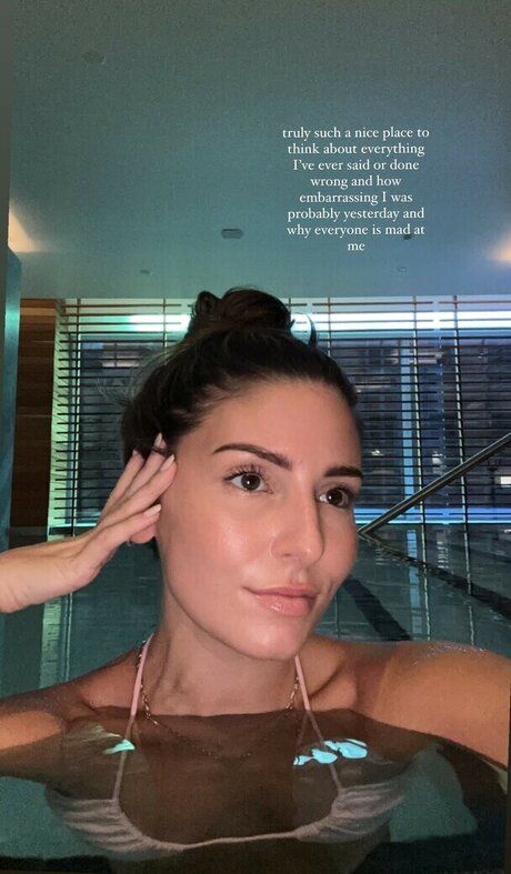 Carla Bezanson star du porno nue des photos