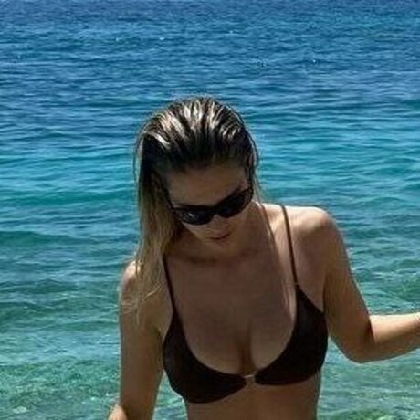 infirmière brune onlyfans porno xxx archive