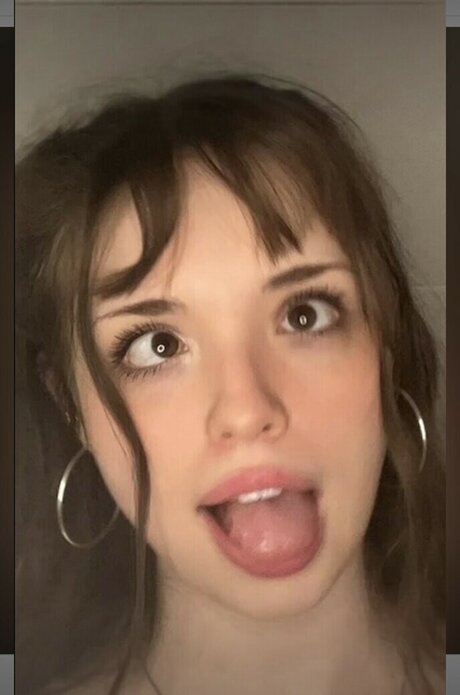 adolescents jeunes onlyfans parfait et sexy photos