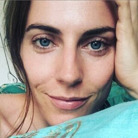 Antje Traue nus star du porno photos