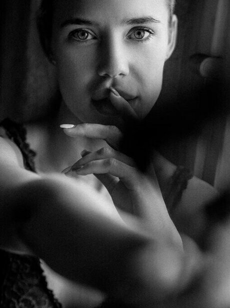 hollaura art de star du porno collection