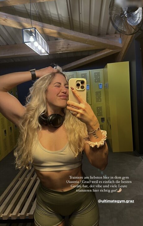 Lisa Marie Wohlmuth star du porno chaud images