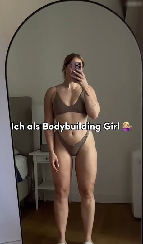 Lisa Marie Wohlmuth actrice pornographique img