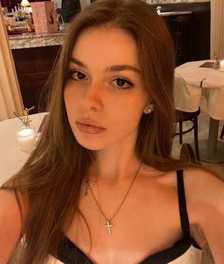 épouse asiatique onlyfans sexy jolie galerie