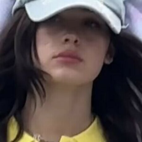 Mazzy Joya modèle pornographique photos