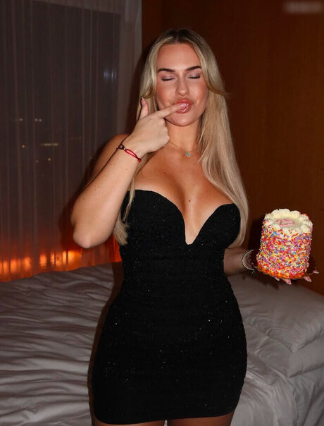 liv yah joli modèle image