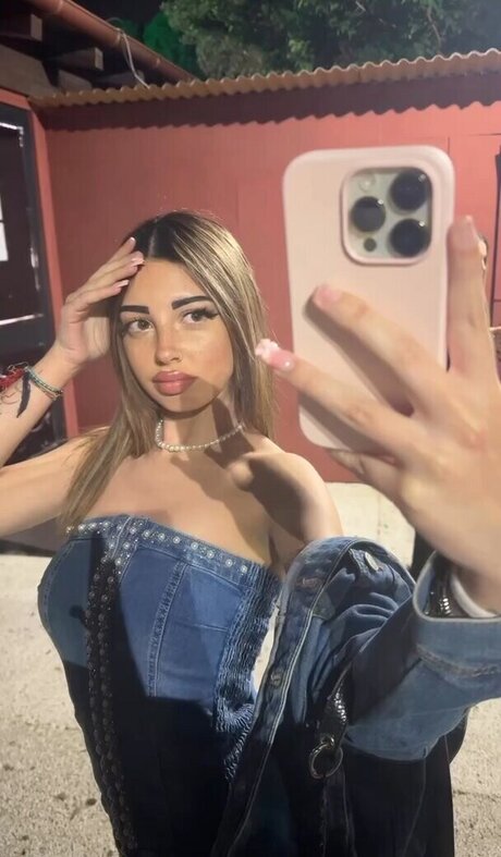 Luna Bufo top star archive