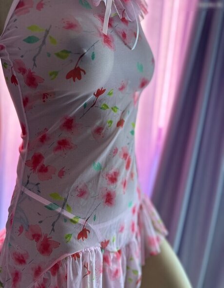 brunette onlyfans beau haut galeries