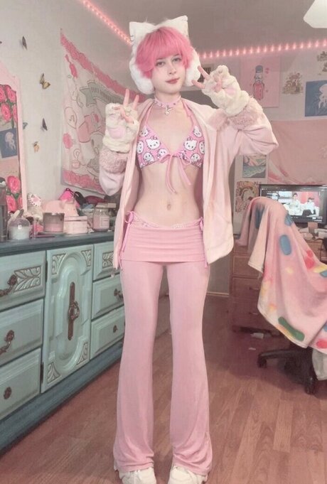 Strawbabyboy xxx étoile photos