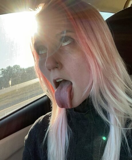 Carrie Cannie jolie star du porno image