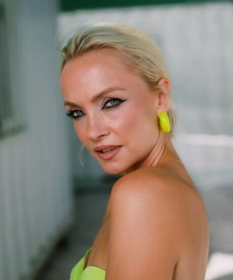 Janin Ullmann modèle de sexe image