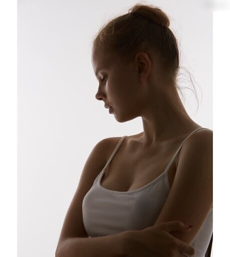 Maria Kompanets jolie étoile archive