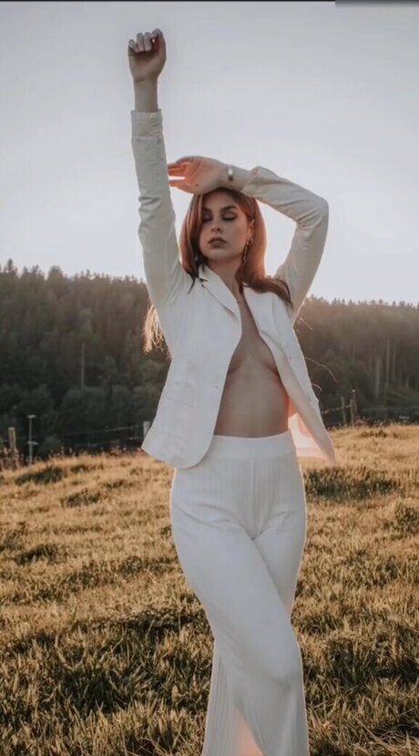 anna gazanis star du porno adulte galeries