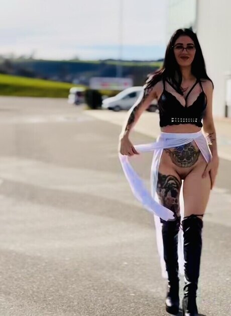 lingerie blanche onlyfans sympa parfait galeries