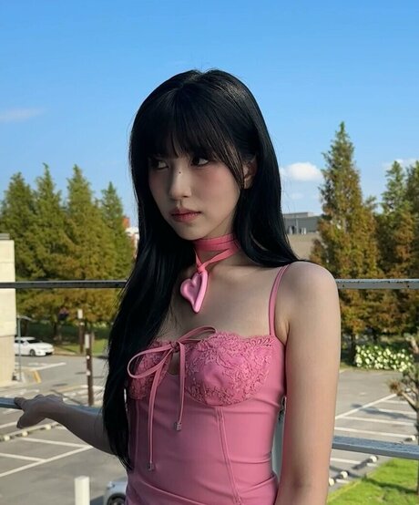 rousse aux gros seins onlyfans haut nu galeries