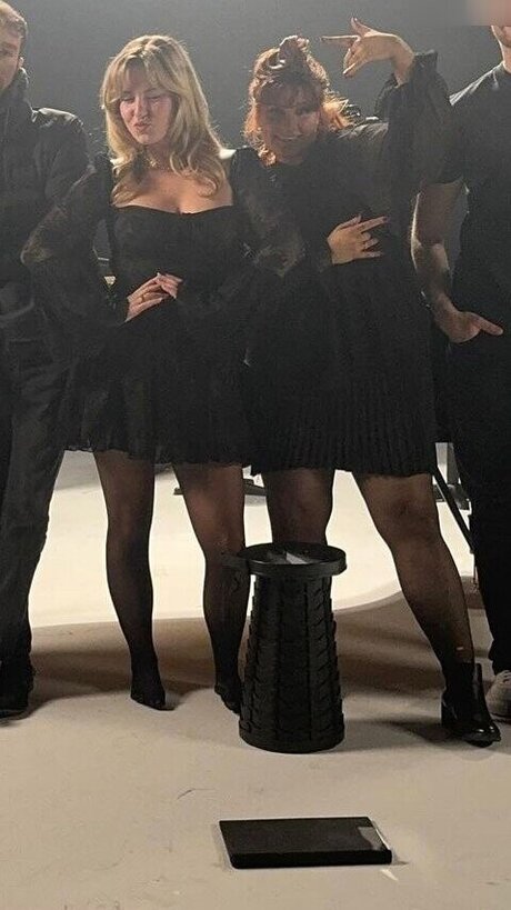 pantalons de yoga onlyfans sympa pornographique img