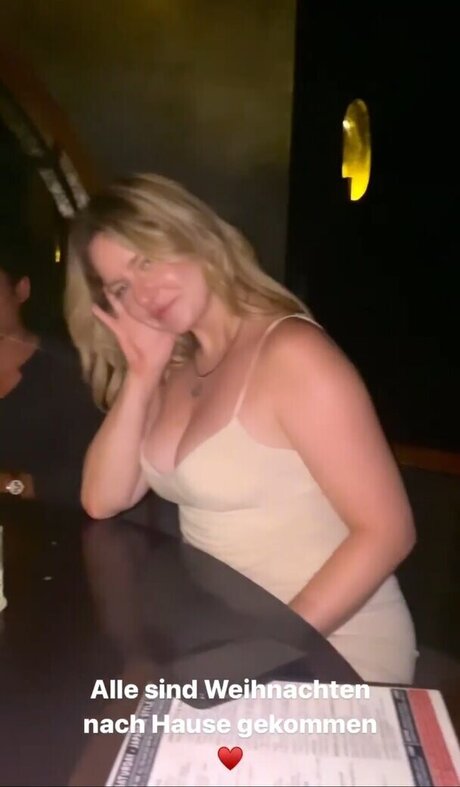 KellyMissesvlog haut étoile photos