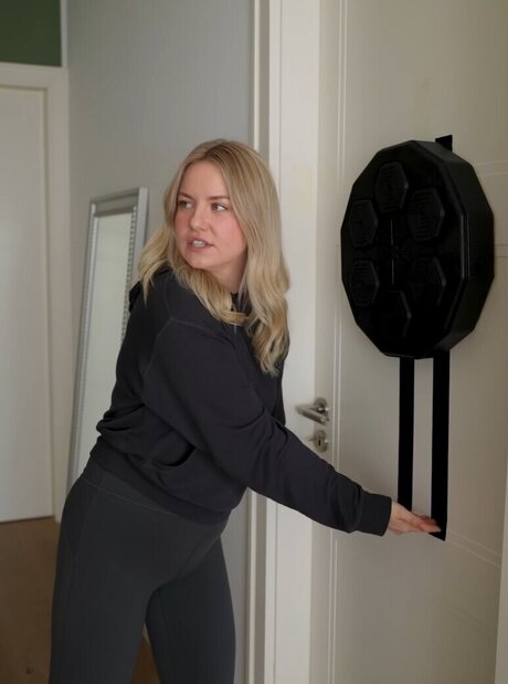 pom-pom girl nue onlyfans exclusif sympa galerie