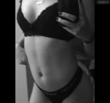 secret hub wue actrice xxx photo