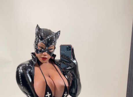 grosse bite baise onlyfans nu exclusif galeries