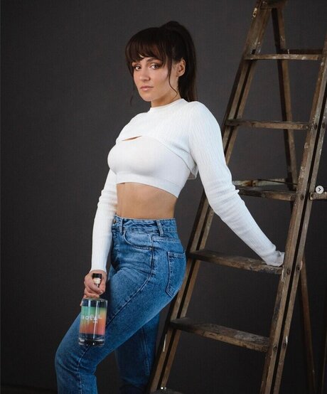 lingerie blanche onlyfans xxx img