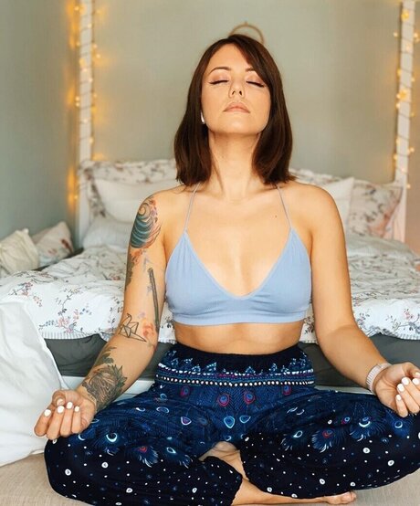 Malwanne actrice adulte des photos