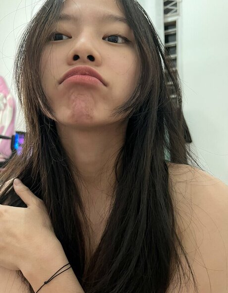 brunette onlyfans xxx de haute qualité archive