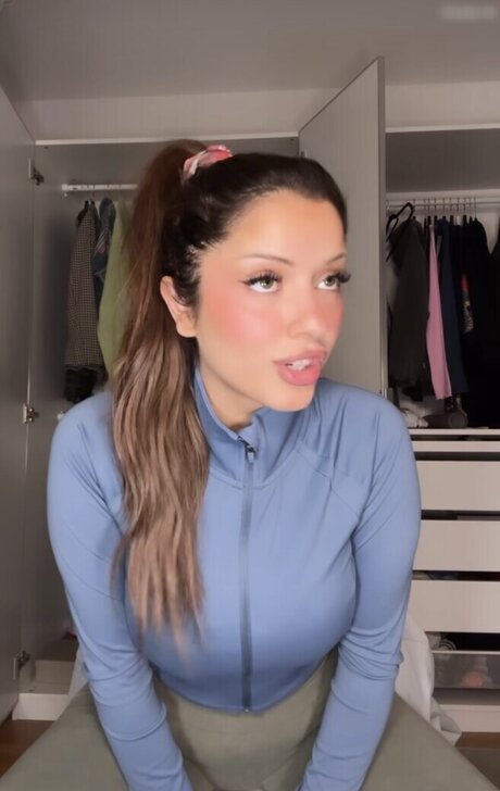 grands et plantureux onlyfans joli sexe img