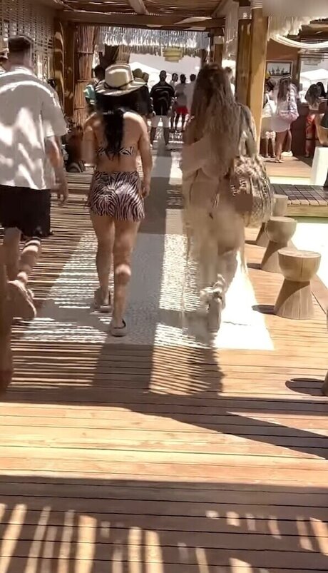 Emily Furz star du porno gratuite collection