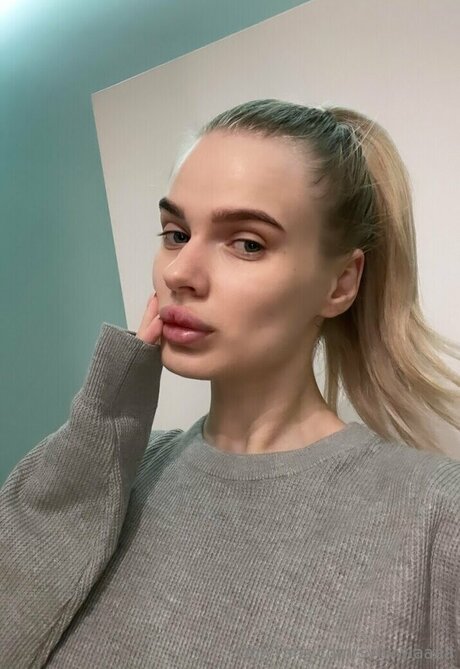 amateurs courbés onlyfans art de haute qualité img